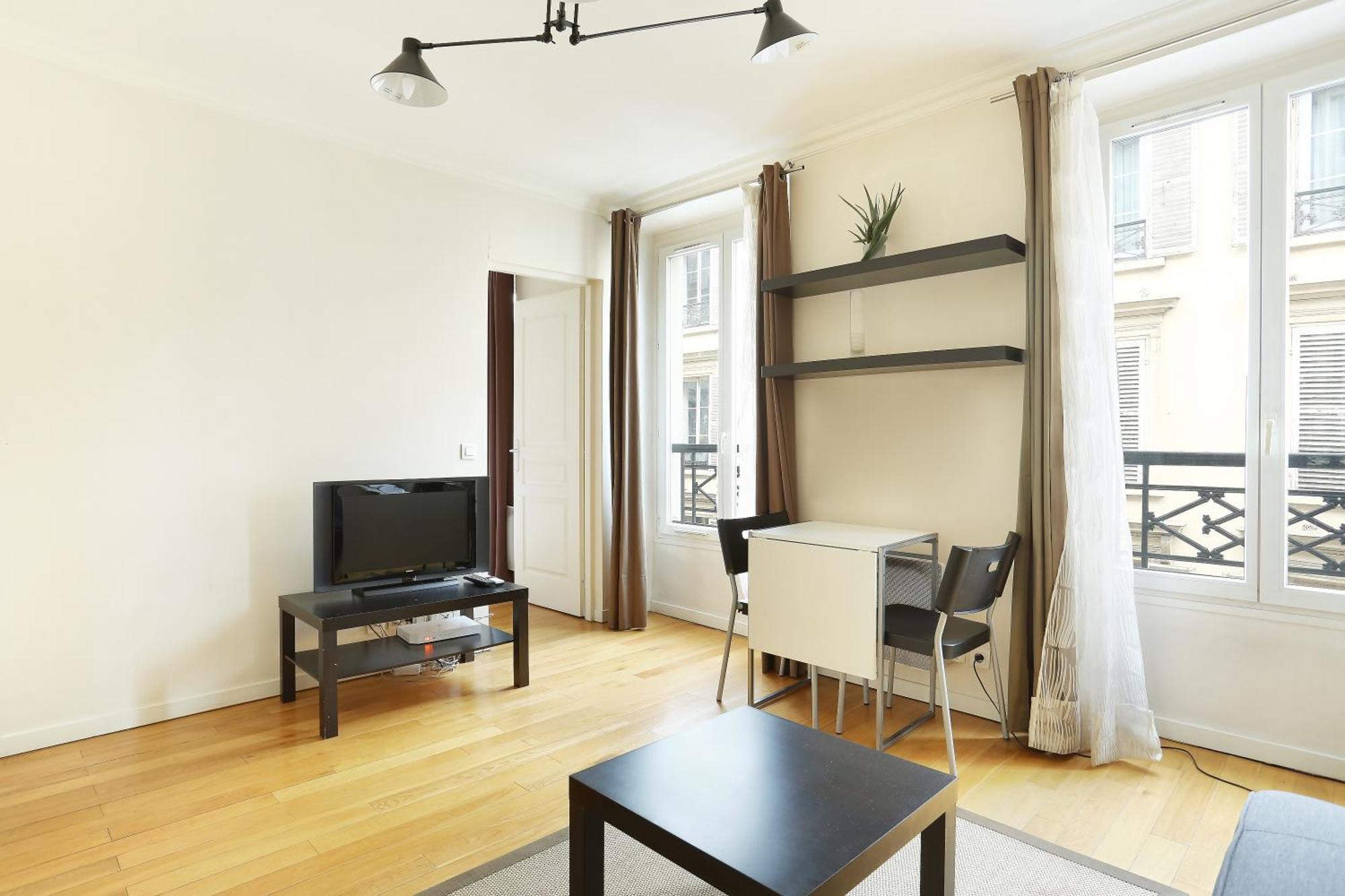 Pick A Flat'S Apartments In Batignolles - Rue Biot Parijs Buitenkant foto