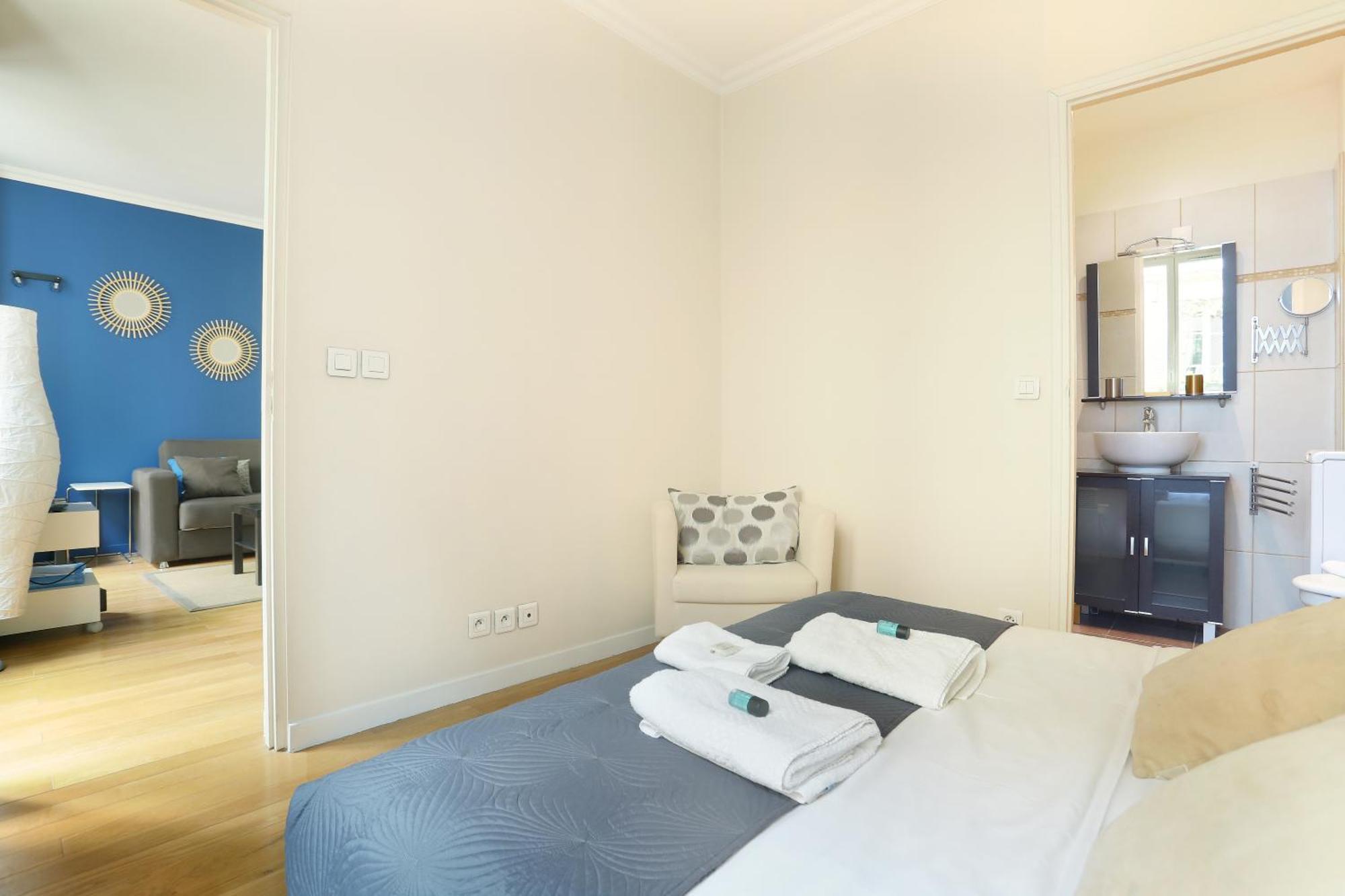 Pick A Flat'S Apartments In Batignolles - Rue Biot Parijs Buitenkant foto