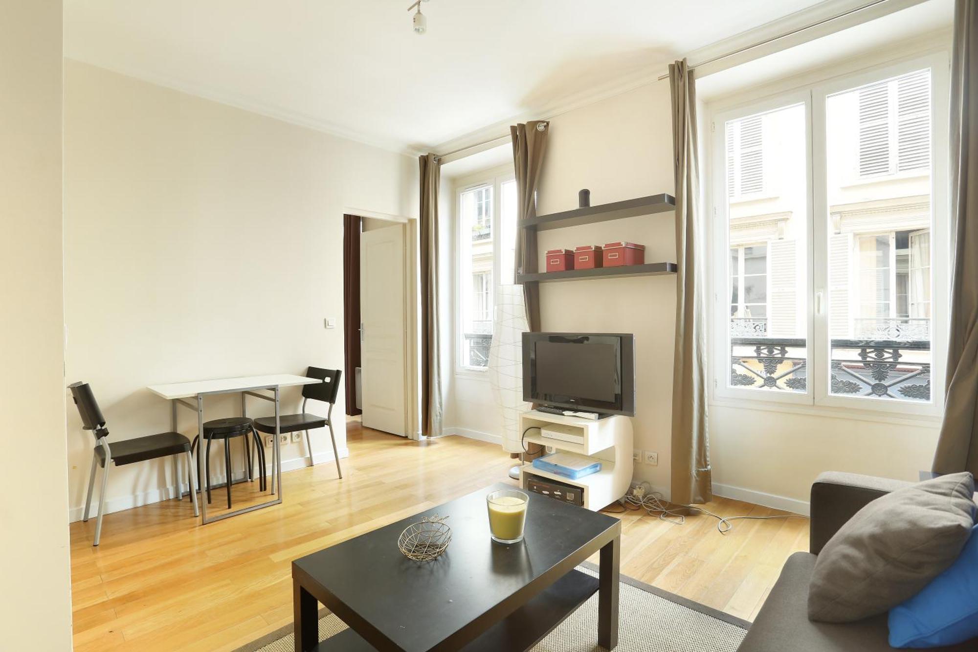 Pick A Flat'S Apartments In Batignolles - Rue Biot Parijs Buitenkant foto